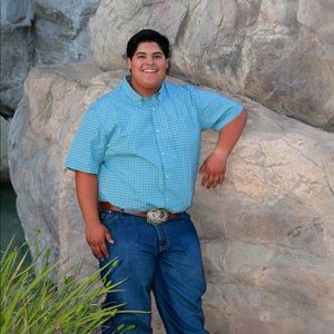 Meet your Posher, Derek